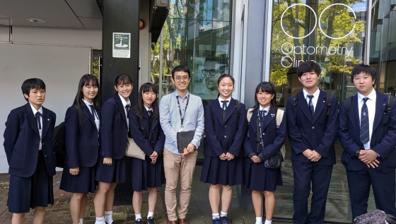 Meikei High School Students and Dr Nayuta Yoshioka